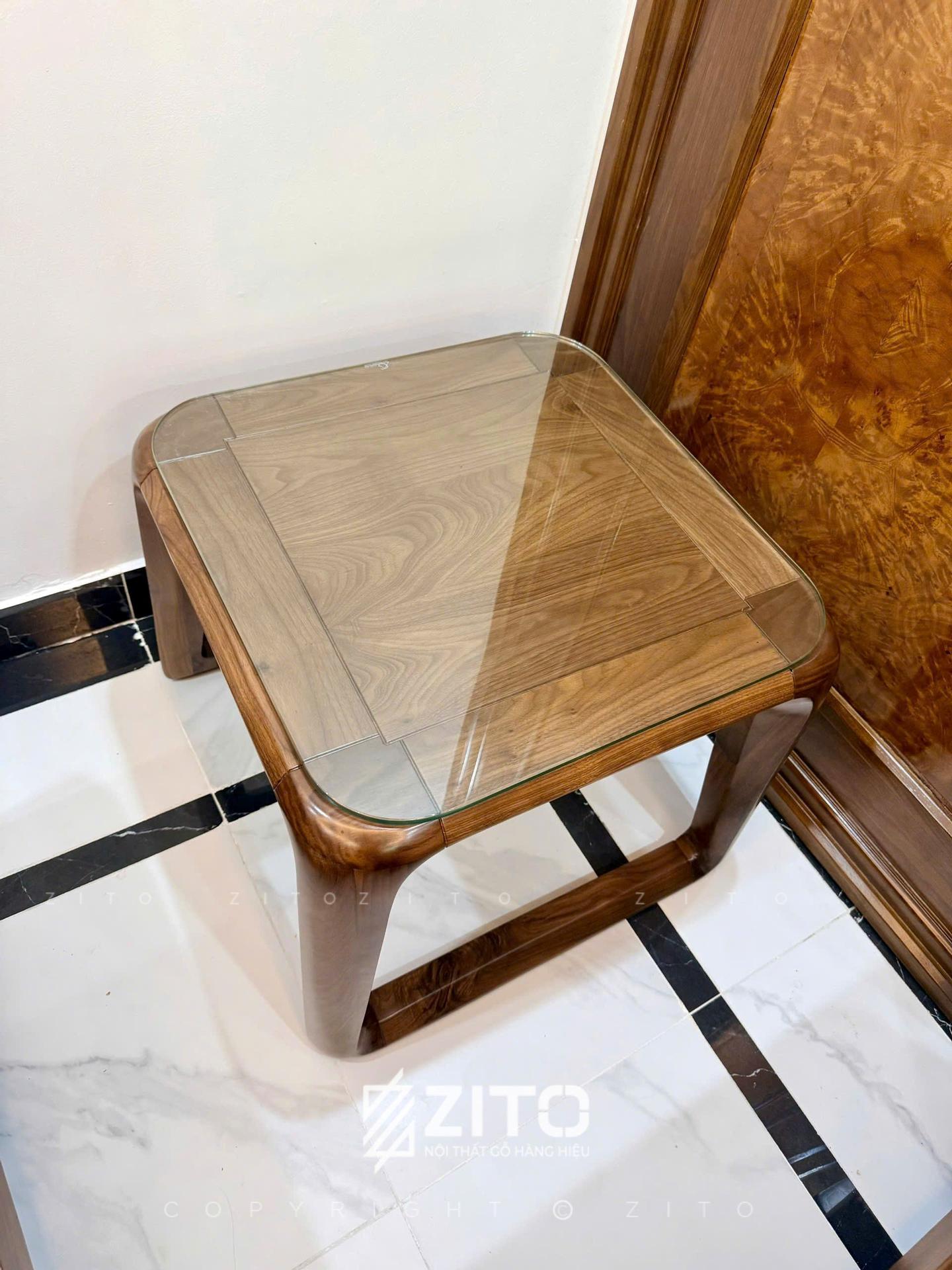 Thực tế bàn giao sofa gỗ óc chó ZG 190